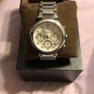 Michael Kors Stainless Steel MK-5700 watch
